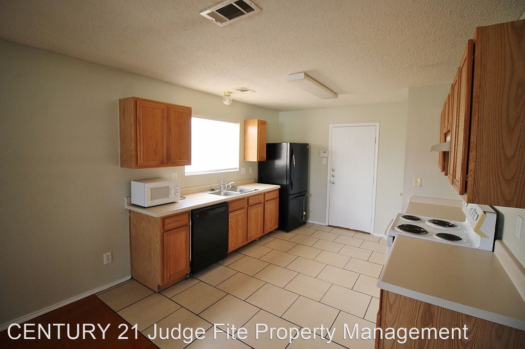 7336 Amber Drive - Photo 3