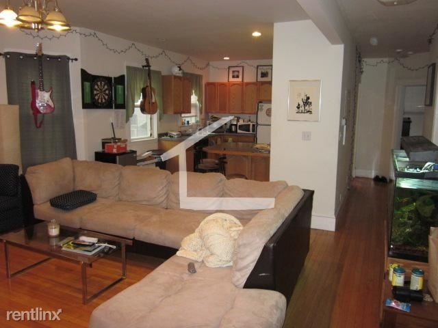 335 Faneuil St Apt 2d - Photo 11