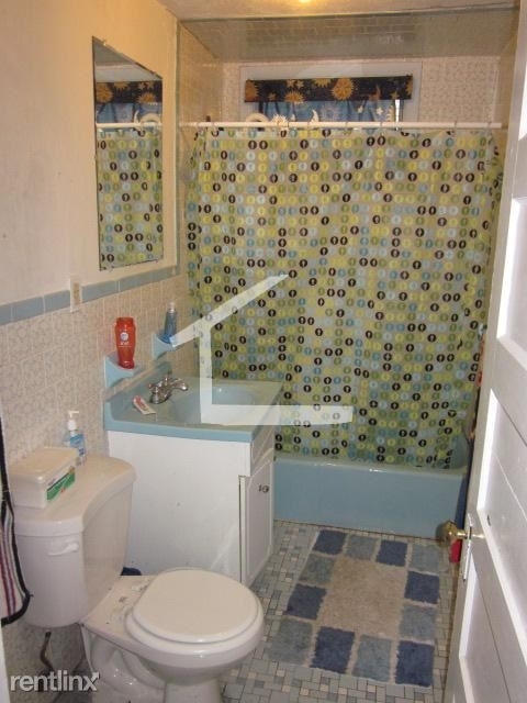 335 Faneuil St Apt 2d - Photo 12