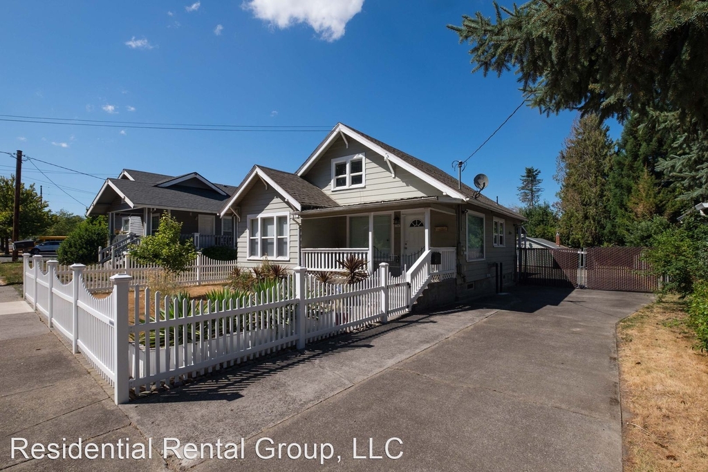 1543 Pacific Avenue - Photo 1