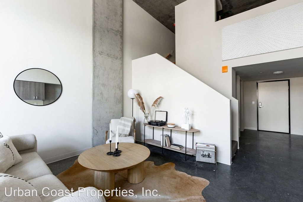 5585 Mildred Street - Photo 18