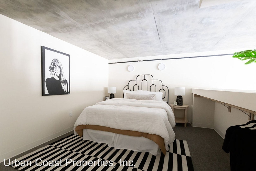 5585 Mildred Street - Photo 4