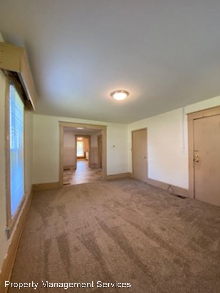 423 Lake Ave - Photo 5