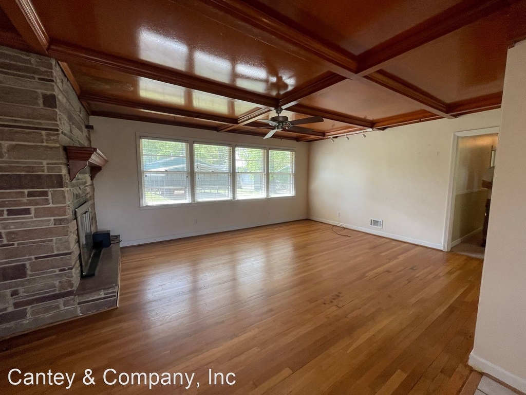 1423 Duke Street - Photo 3