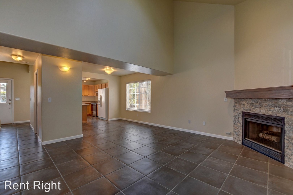 9100 E Lakeshore Dr - Photo 3