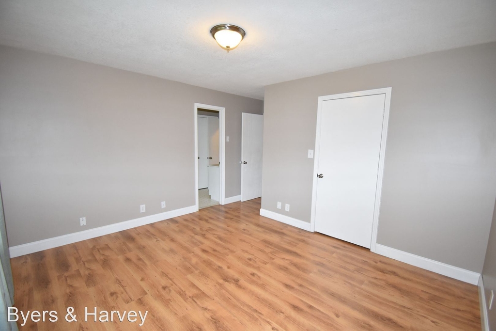 506 Lafayette Road - Photo 15