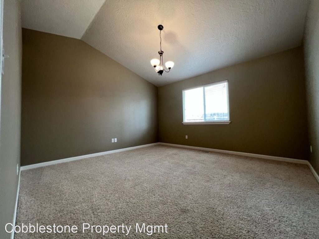 115 E Cassidy Dr - Photo 12