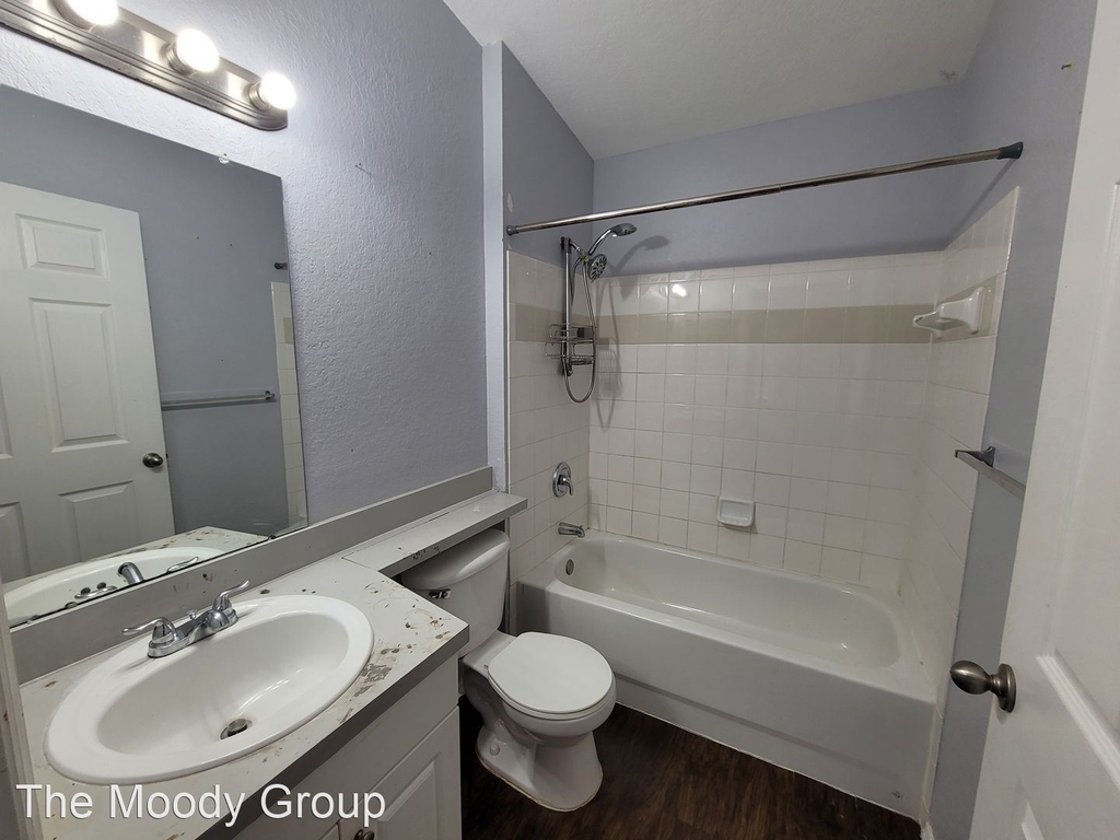 5904 Willow Ridge Dr., Apt. 202 - Photo 9