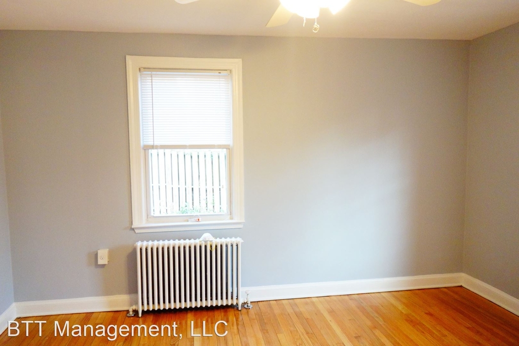 8105 Greenwood Ave - Photo 32