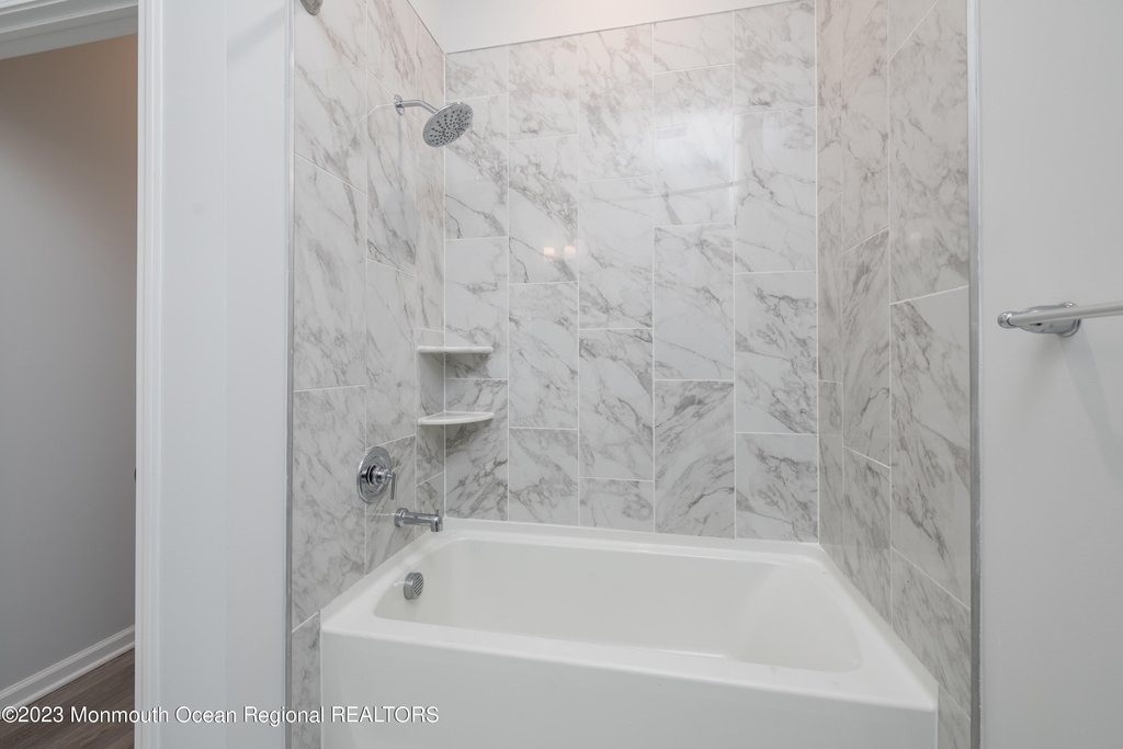 158 First Avenue - Photo 13