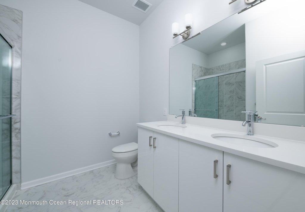 158 First Avenue - Photo 19