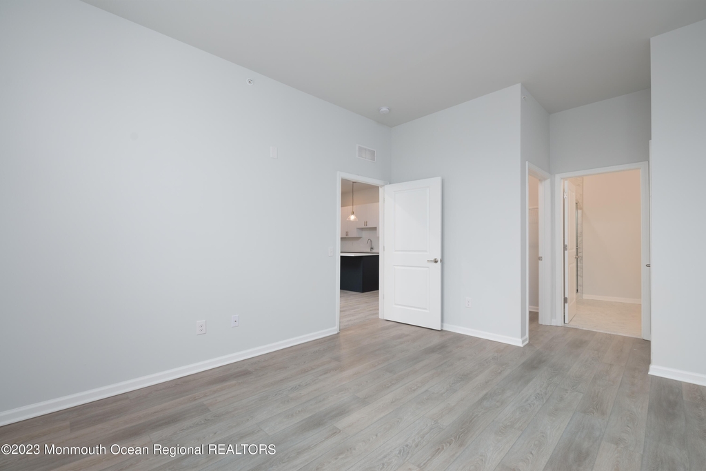 158 First Avenue - Photo 17