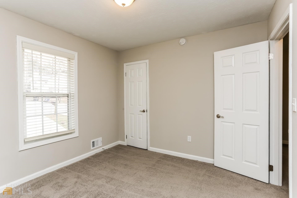 1801 Tessa Court - Photo 7