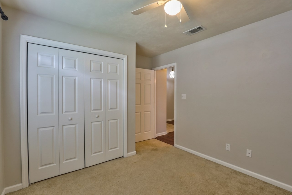 1277 Mosswood Chase - Photo 17