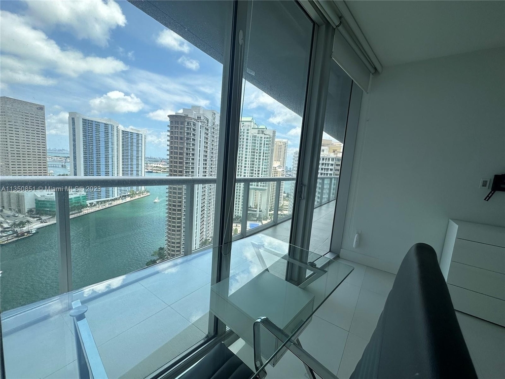 495 Brickell Av - Photo 12