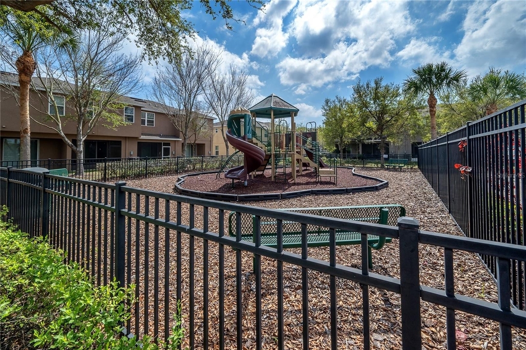 8929 Walnut Gable Court - Photo 33