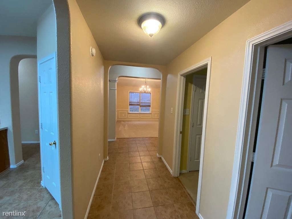 101 West Great Plains Trail - Photo 17