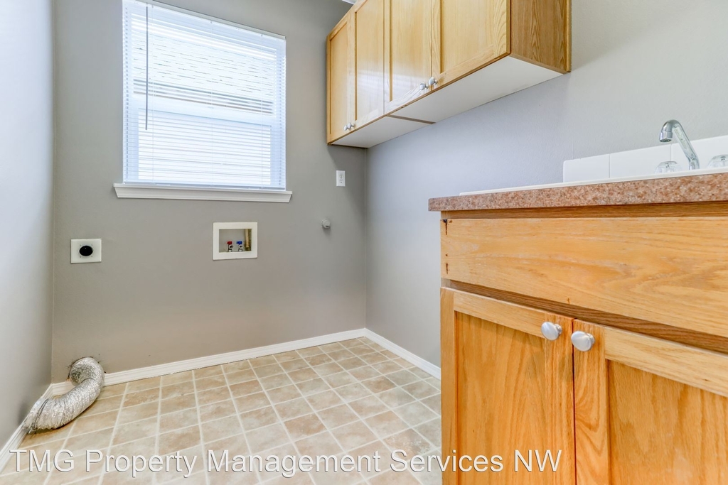 20467 Sw Rosemount Street - Photo 23