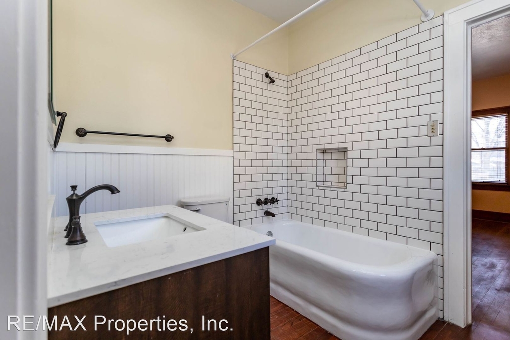 724 N. Cedar Street - Photo 18