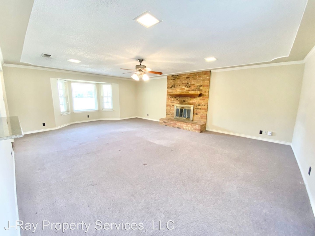 2711 Ripplesprings Court - Photo 4