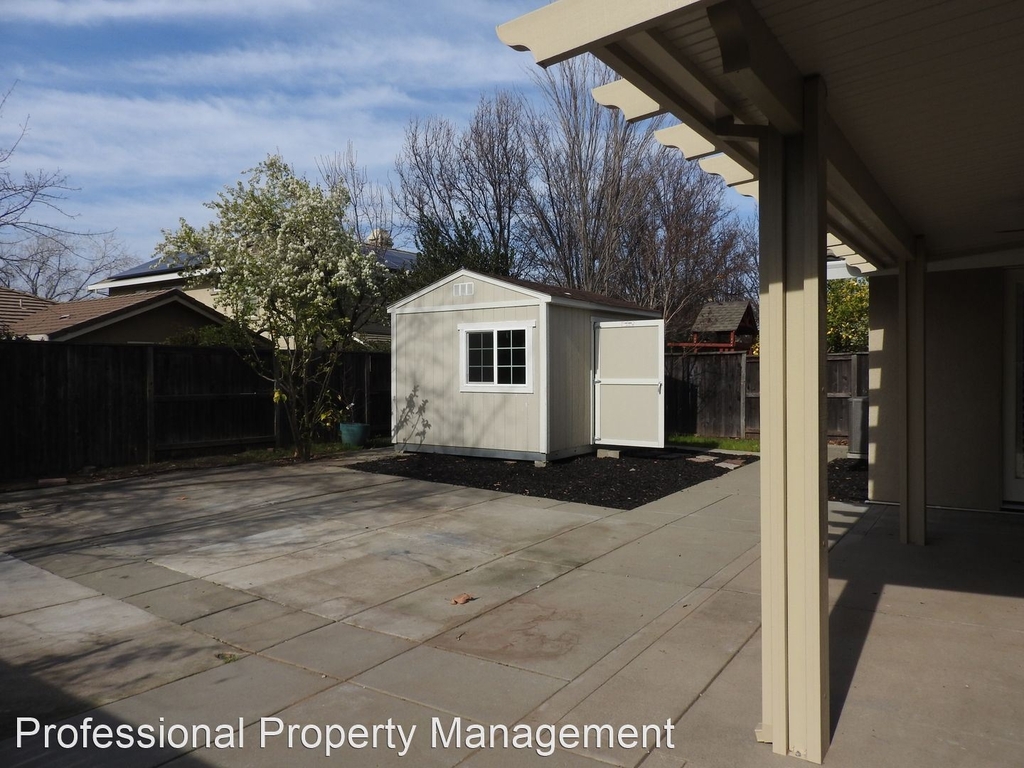 1180 Fergusen Way - Photo 26