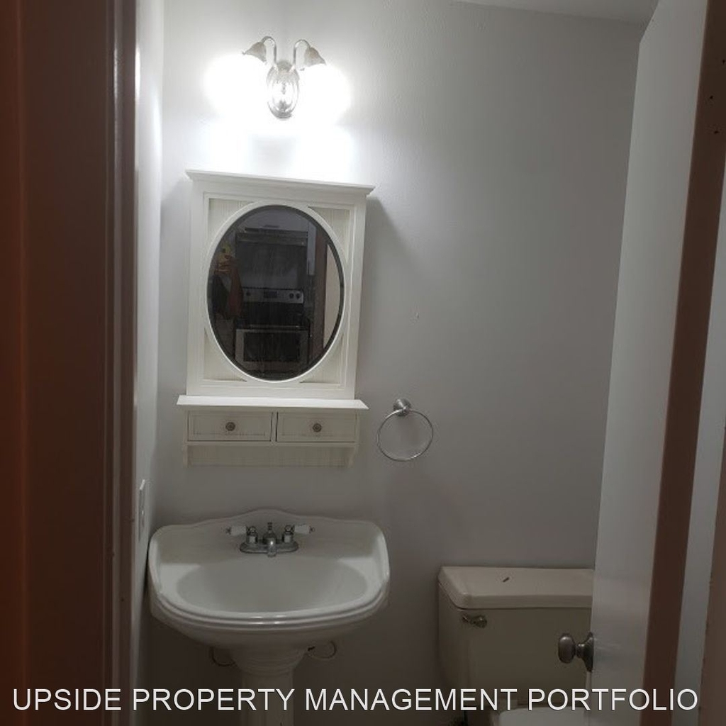 8595 Nw 35 Ct. Unit D - Photo 20