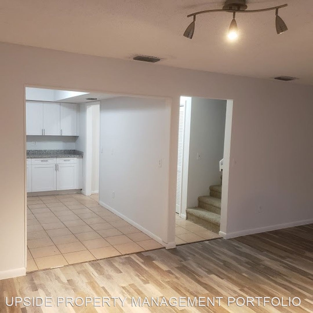 8595 Nw 35 Ct. Unit D - Photo 25