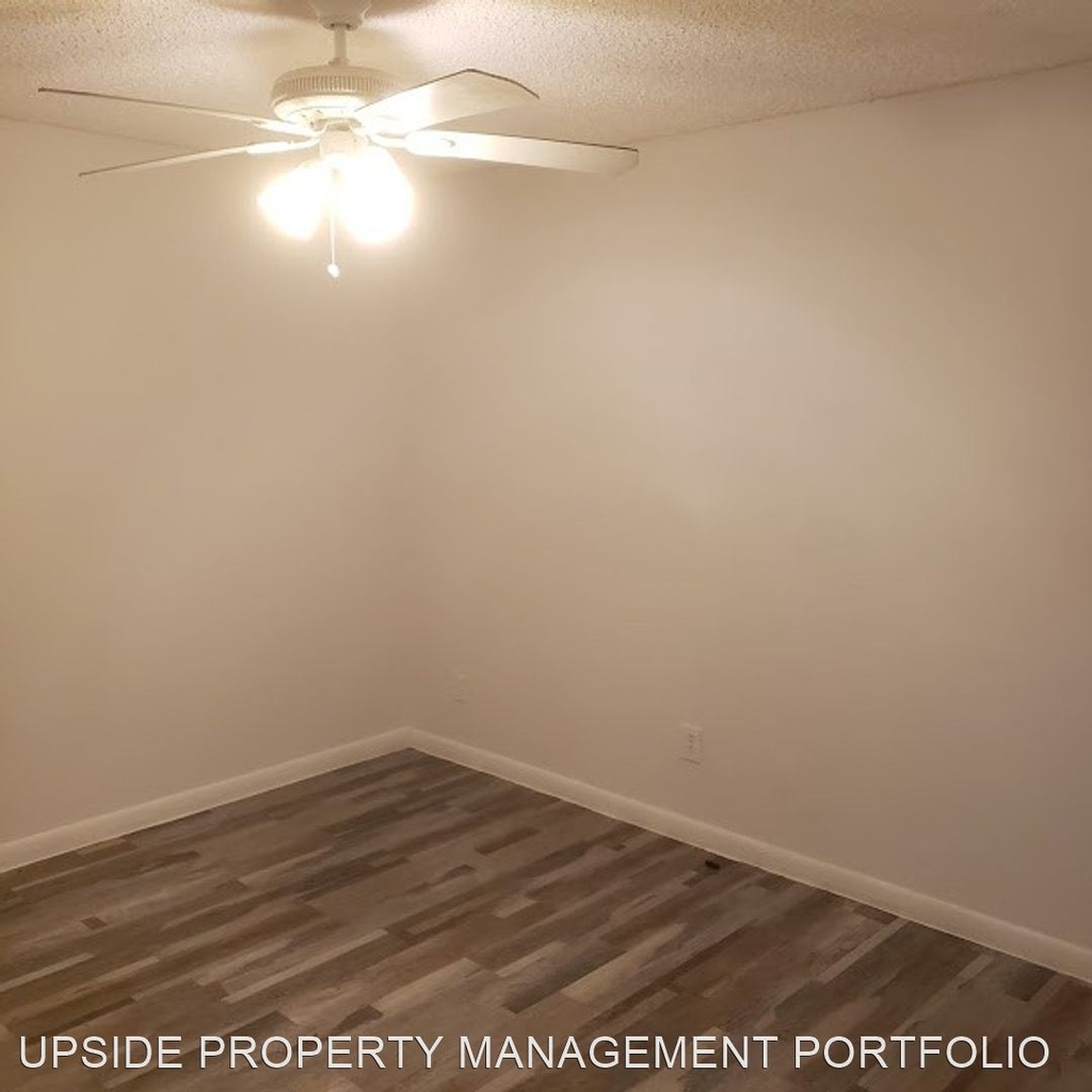 8595 Nw 35 Ct. Unit D - Photo 18