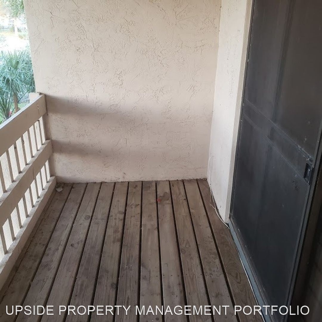 8595 Nw 35 Ct. Unit D - Photo 37