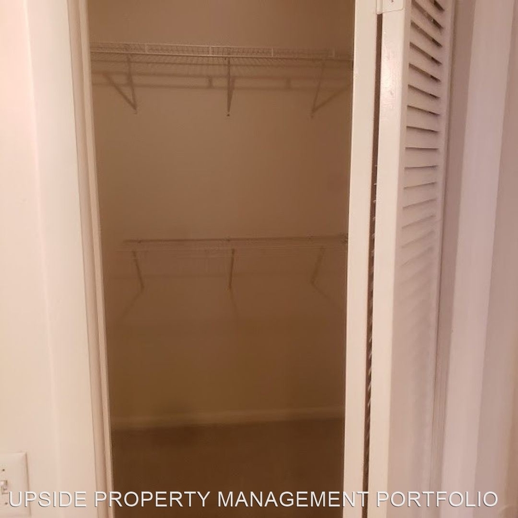 8595 Nw 35 Ct. Unit D - Photo 33