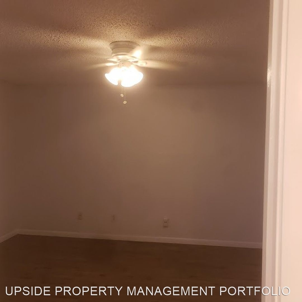 8595 Nw 35 Ct. Unit D - Photo 34