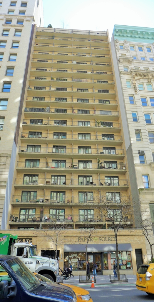 77 5th Avenue - Photo 14