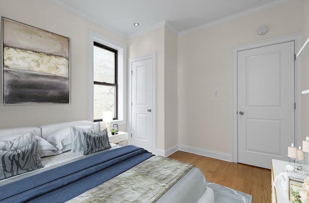 west 11th street - Photo 2