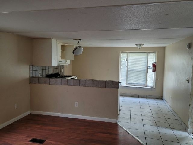 11211 East Bay Rd. Unit 7 - Photo 3