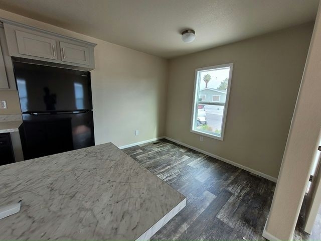 825 N Lamb Blvd - Photo 3