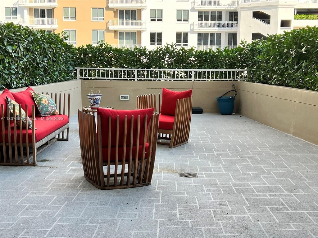 701 Brickell Key Blvd - Photo 22