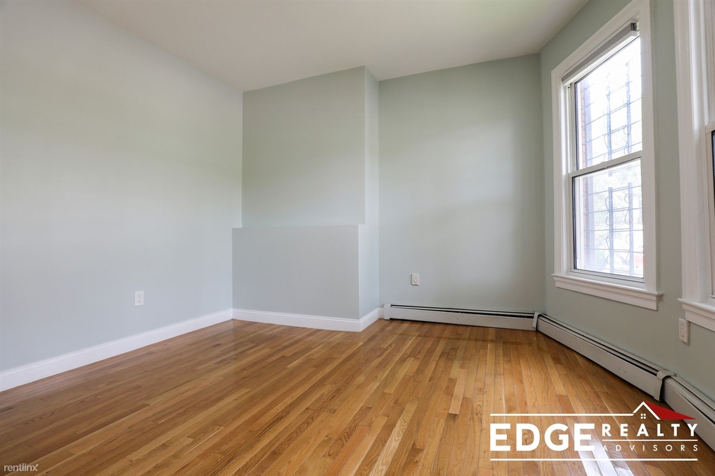 1520 Commonwealth Ave - Photo 6