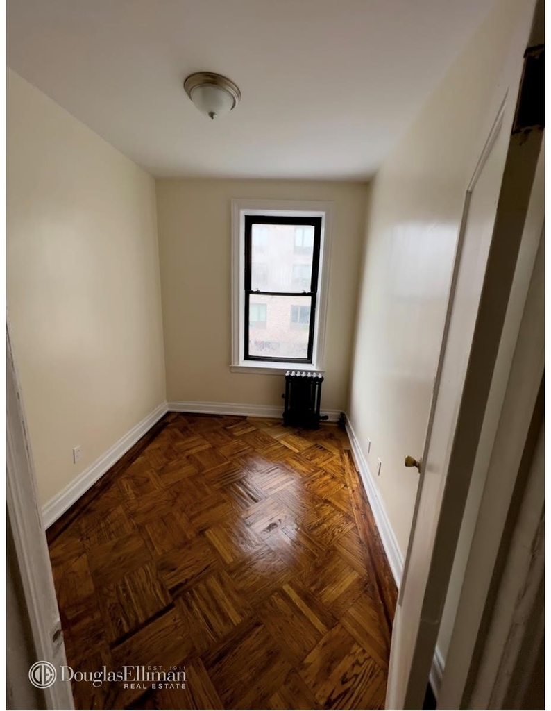 640 Flatbush Ave - Photo 5