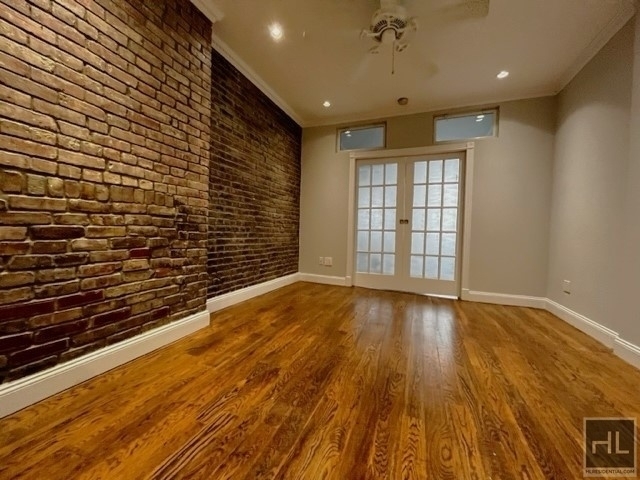 493 2nd Avenue - Photo 3