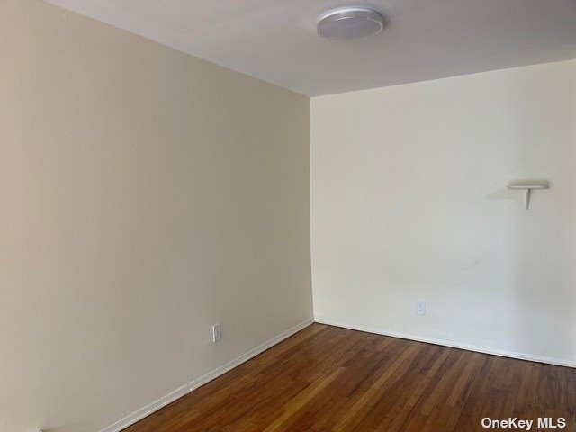 30-23 70th Street - Photo 4