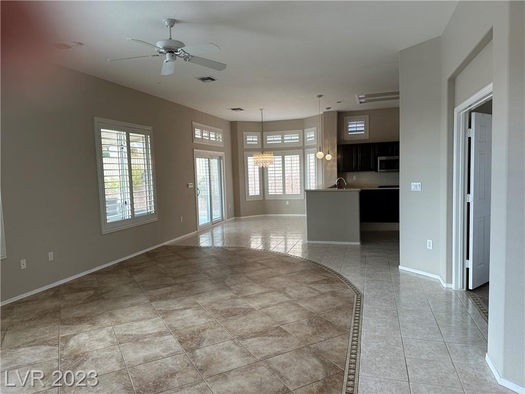 10721 Dover Creek Avenue - Photo 14