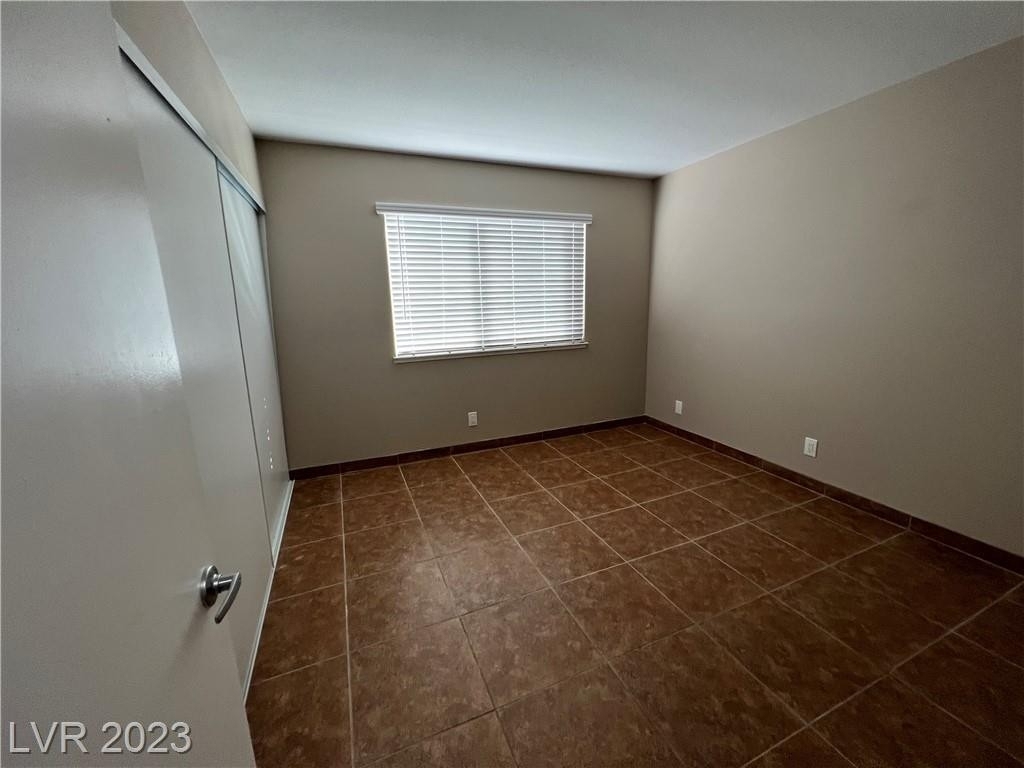 1016 Rock Springs Drive - Photo 10