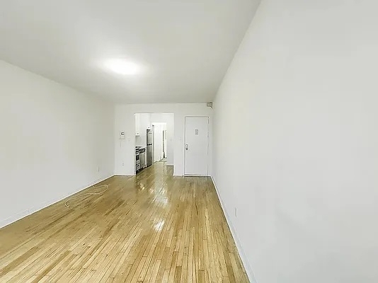 238 East 36th Street - Photo 1