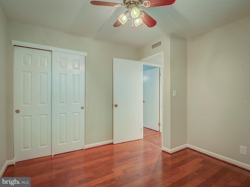 2603 S Walter Reed Drive - Photo 41