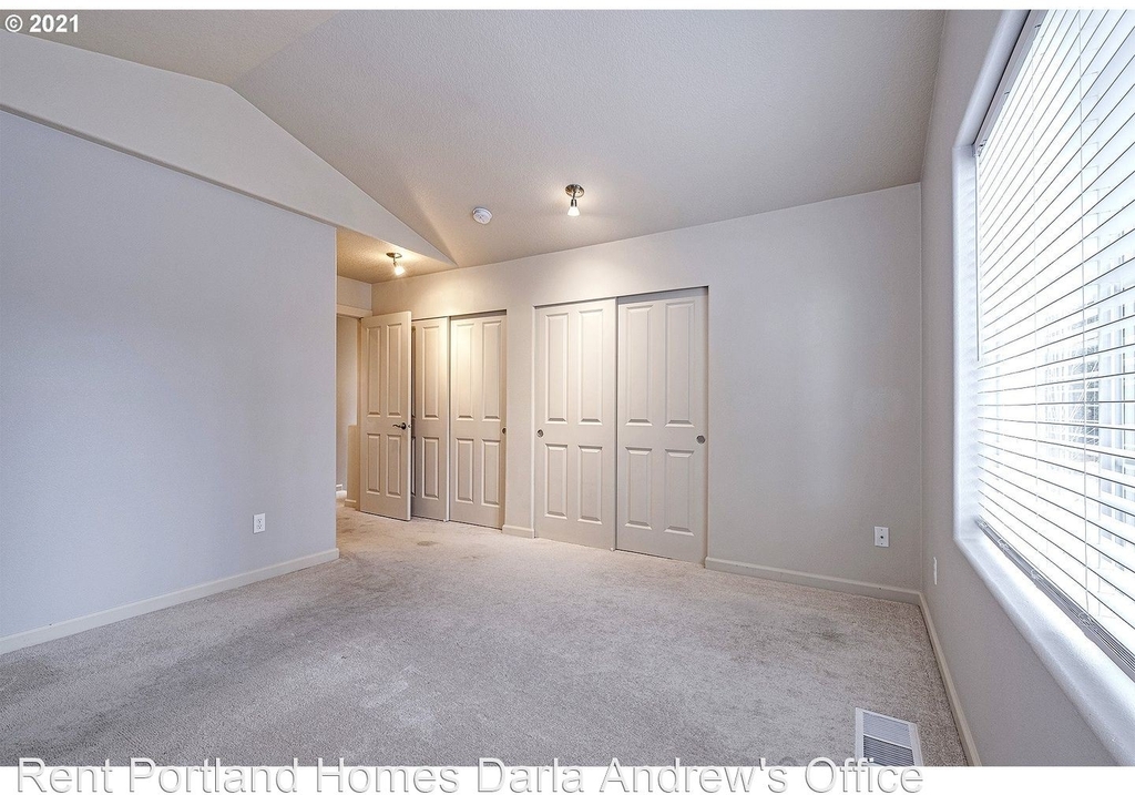 10546 Ne Gateway Street - Photo 14