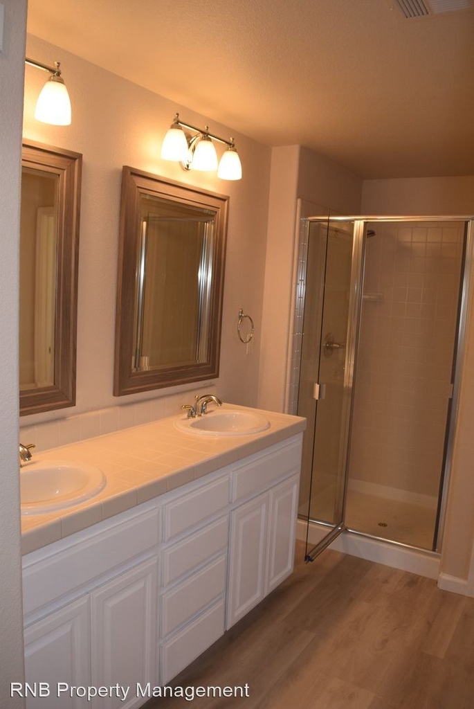 6140 Meadowlark Court - Photo 14