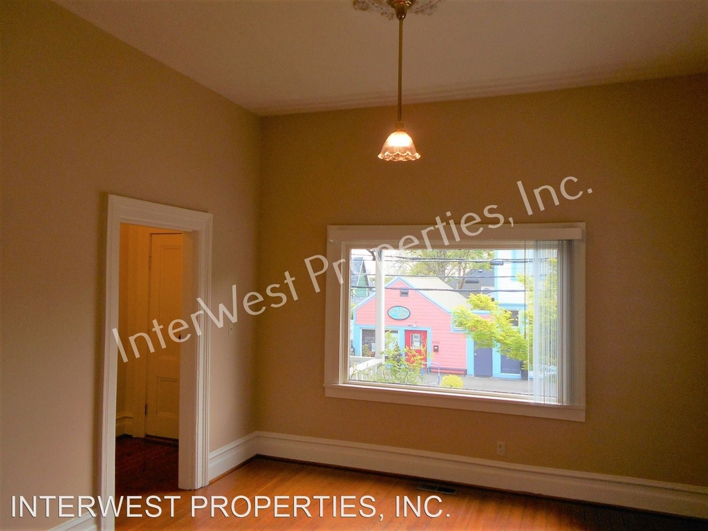 3335 S Corbett Avenue - Photo 7