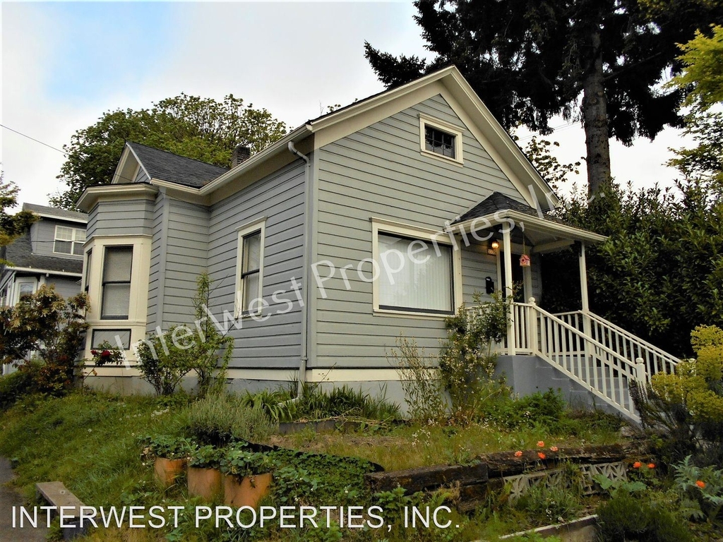 3335 S Corbett Avenue - Photo 2