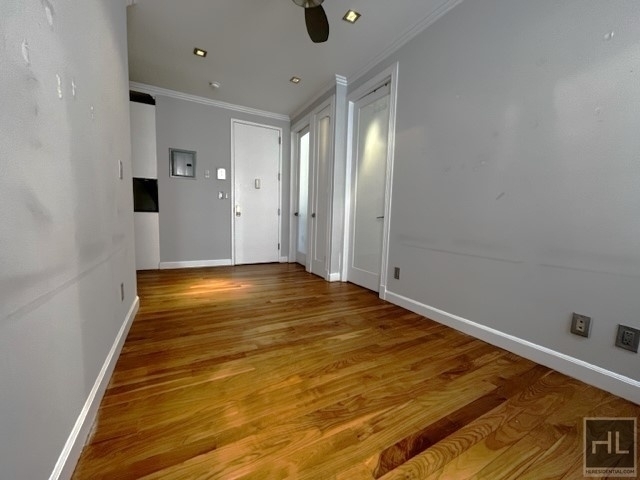 213 East 26th Street - Photo 4