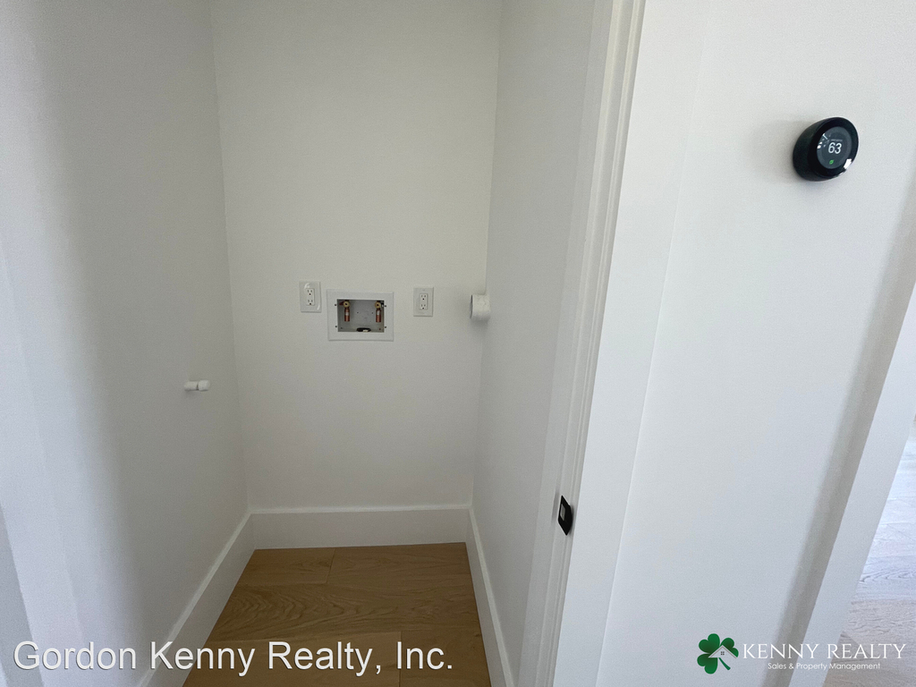 323 Rutledge St. - Photo 8